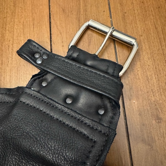 Women’s Black Leather Chaps - Picture 7 of 16